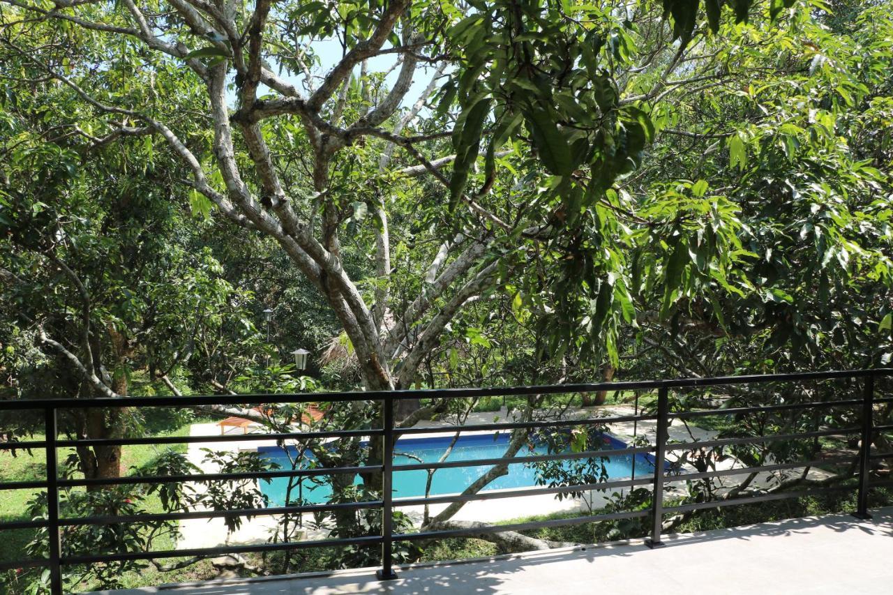 Bissa Villa Habarana Exterior photo