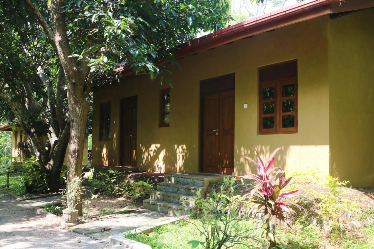 Bissa Villa Habarana Room photo