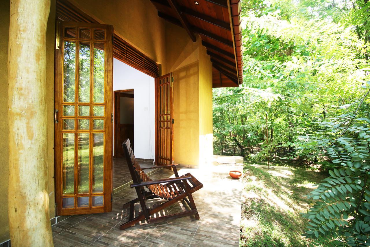 Bissa Villa Habarana Exterior photo