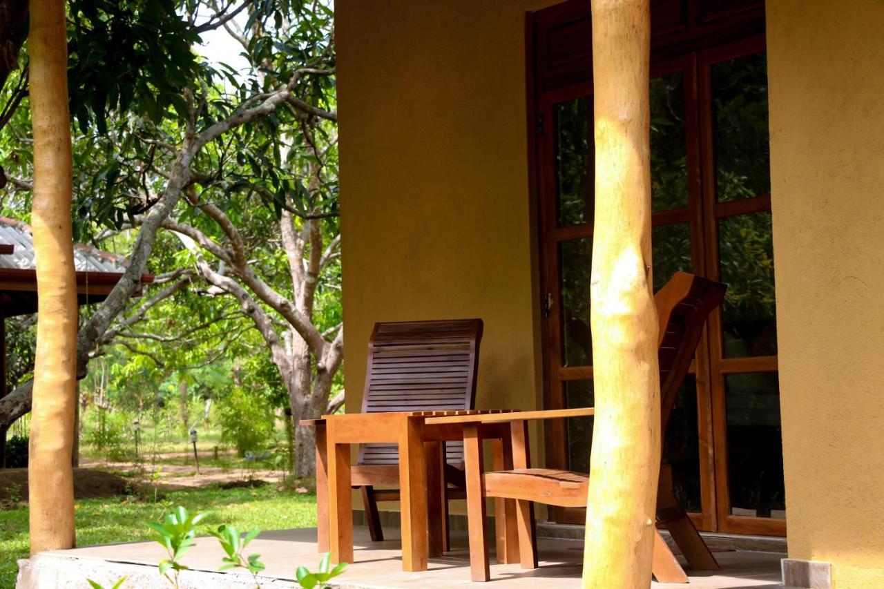Bissa Villa Habarana Exterior photo